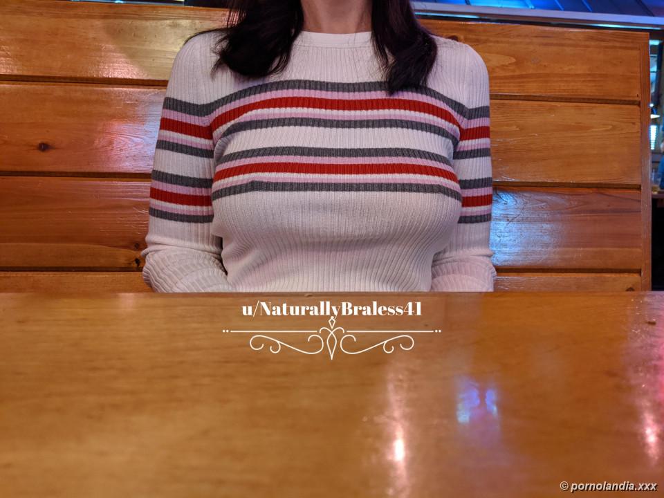 Casado MILF se siente cachondo al aparecer - Foto 234593