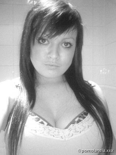 Rubia tetona en fotos caseras filtradas en la red - Foto 129956