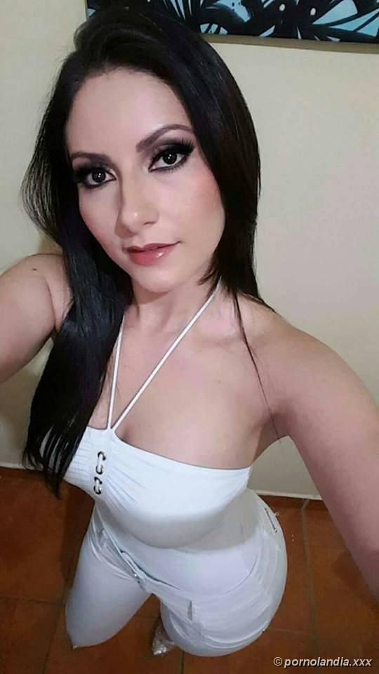 Morena caliente - Foto 125096