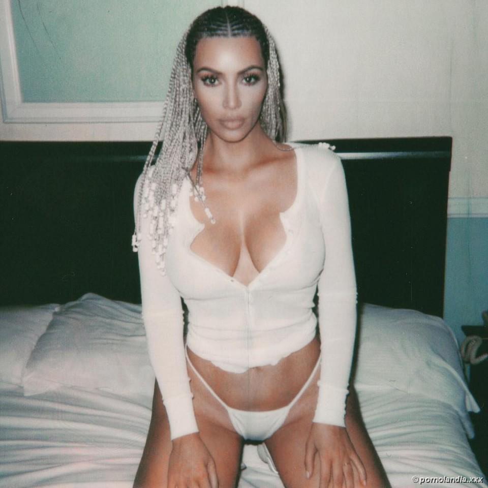 Kim Kardashian en fotos caseras muy sexys - Foto 215481