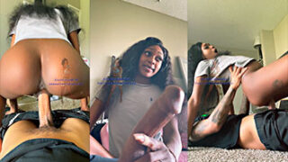 A la zorrita le encanta ese guebo grande y negro para ella sola