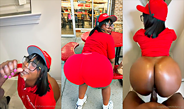 Trabajadora de comida rápida singando con un extraño