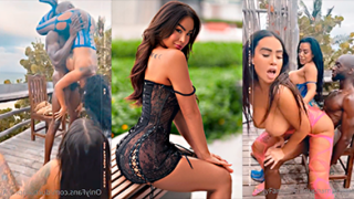 King Nasir y Samie Duchamp en un trio muy ardiente