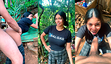 Un tipo le ofrece dinero y ella acepta y se ponen a singar al aire libre