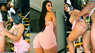 Anna Arango vestida de Gatita colegiala singando duro en cuatros