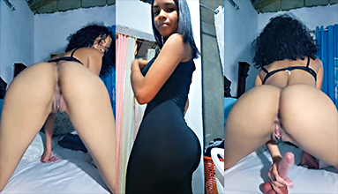 Dominicana María Angelica introduciendo un consolador en su lindo toto