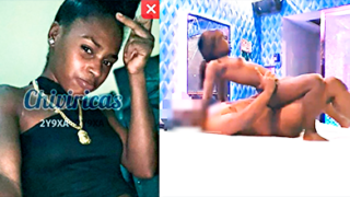 La pequeña reina Alexandra dominicana sacando mucha leche